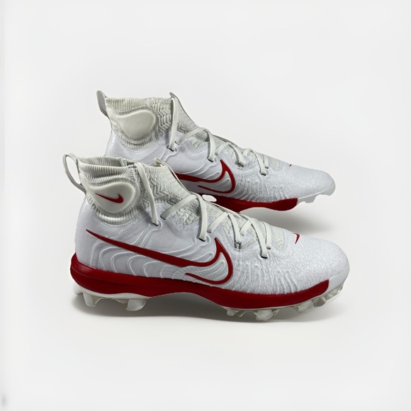 Athletic_Shoes